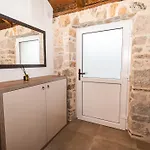 Cubric Villa *