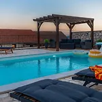 Villa Cubric