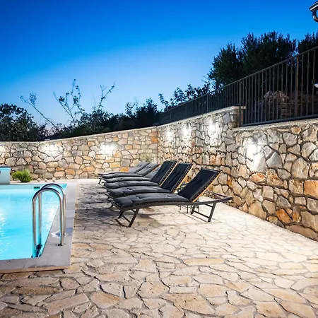 Villa Cubric Pirovac