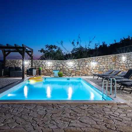 Cubric Villa *