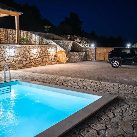 Villa Cubric Pirovac