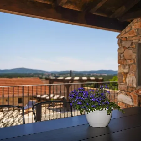 Cubric Villa *