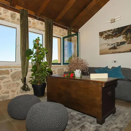 Villa Cubric