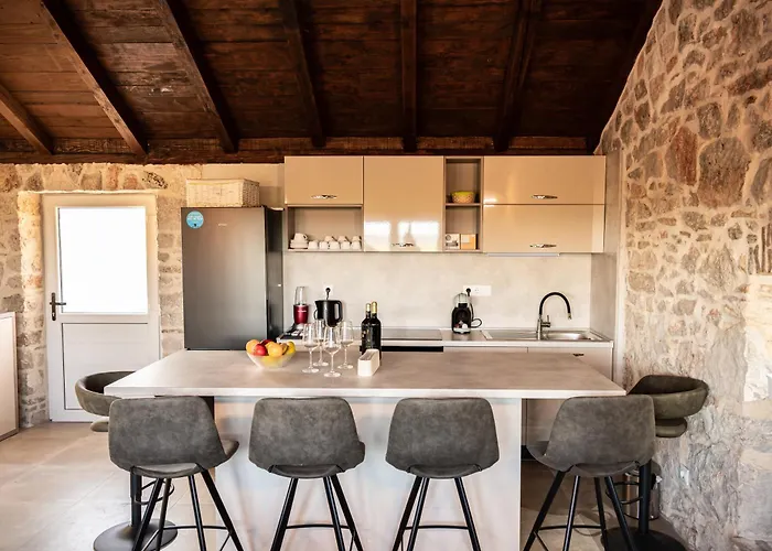 Villa Cubric Pirovac