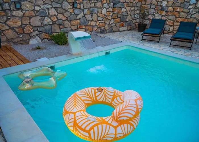 Villa Cubric Pirovac